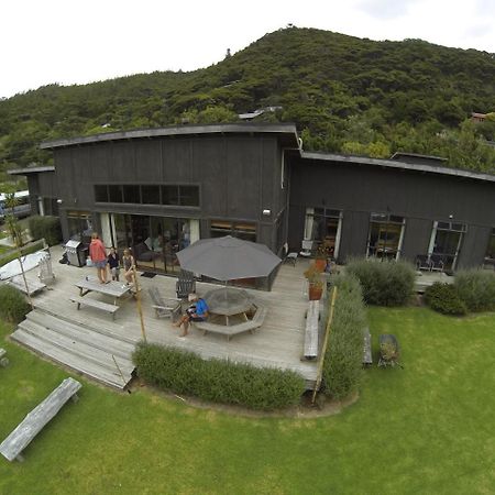 Piha Beachstay Accommodation Exteriör bild