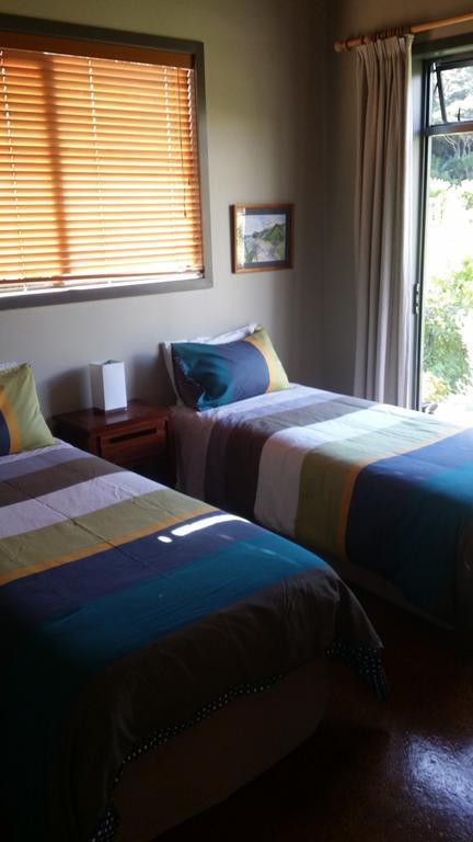 Piha Beachstay Accommodation Exteriör bild